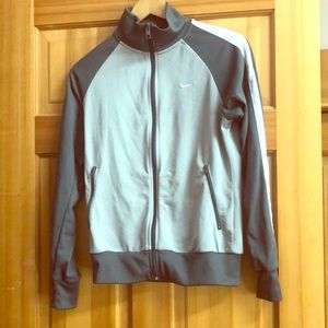 COPY - Nike zippered sweatshirt!